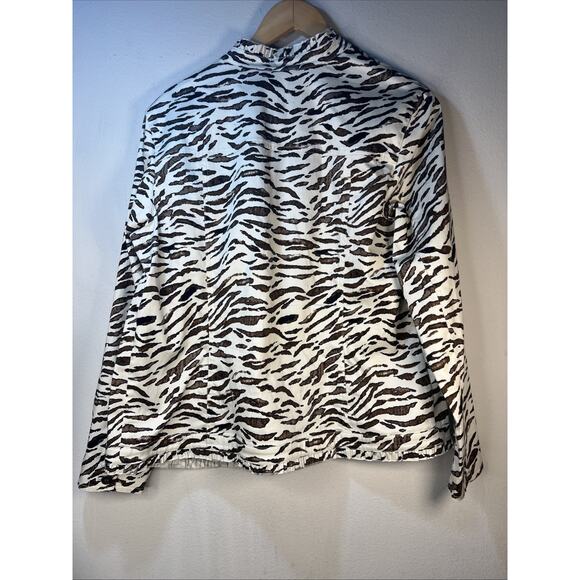 Chico's 2 chicos large Paw Animal Print Ruffle Trim Stretch Chino Jacket - Picture 7 of 13